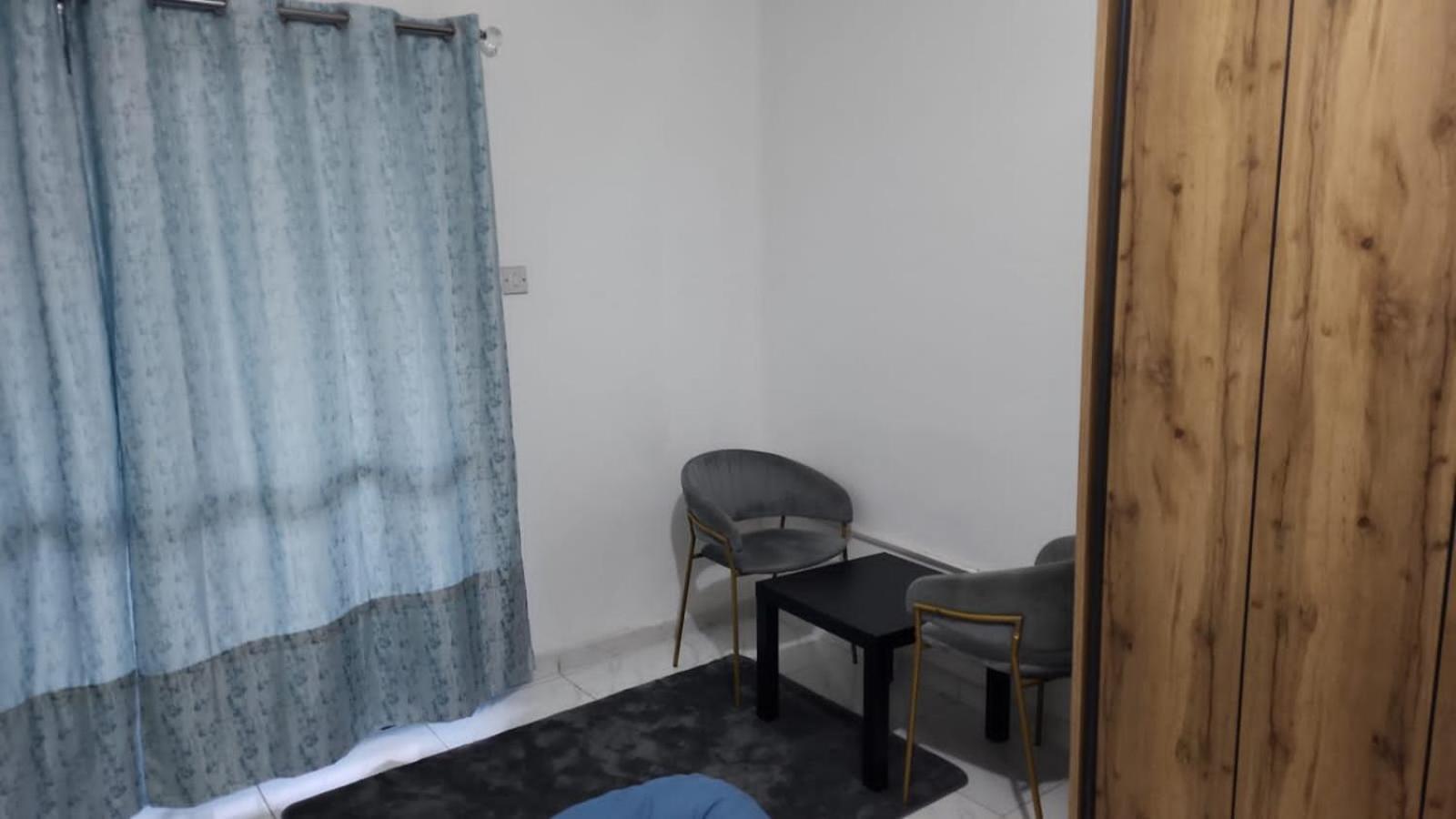 Sharing Motel Rooms Абу Даби Екстериор снимка